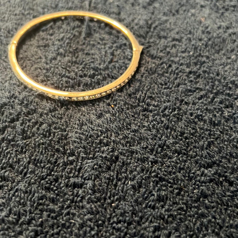 Women’s bracelet